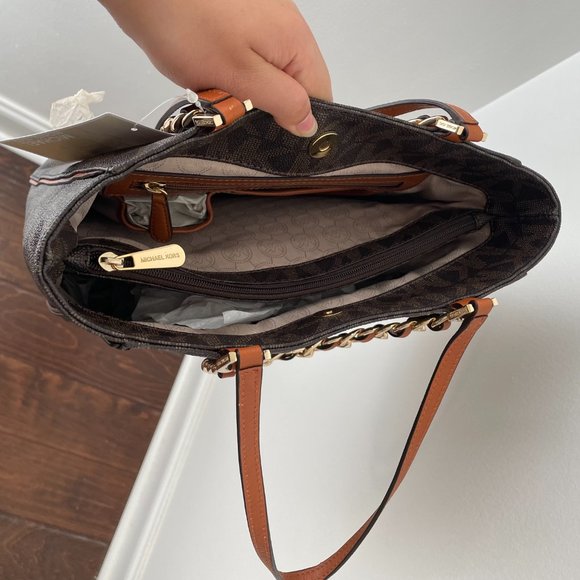 NWT Michael Kors Harper Tote with Drop Chain - Picture 11 of 15